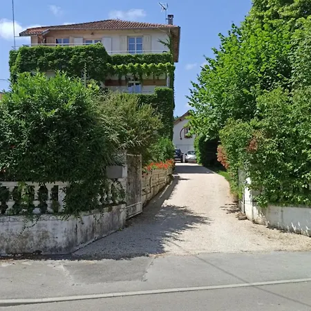 Tiny House A Decouvrir Au Coeur De La Cite ! 3* Contrexéville